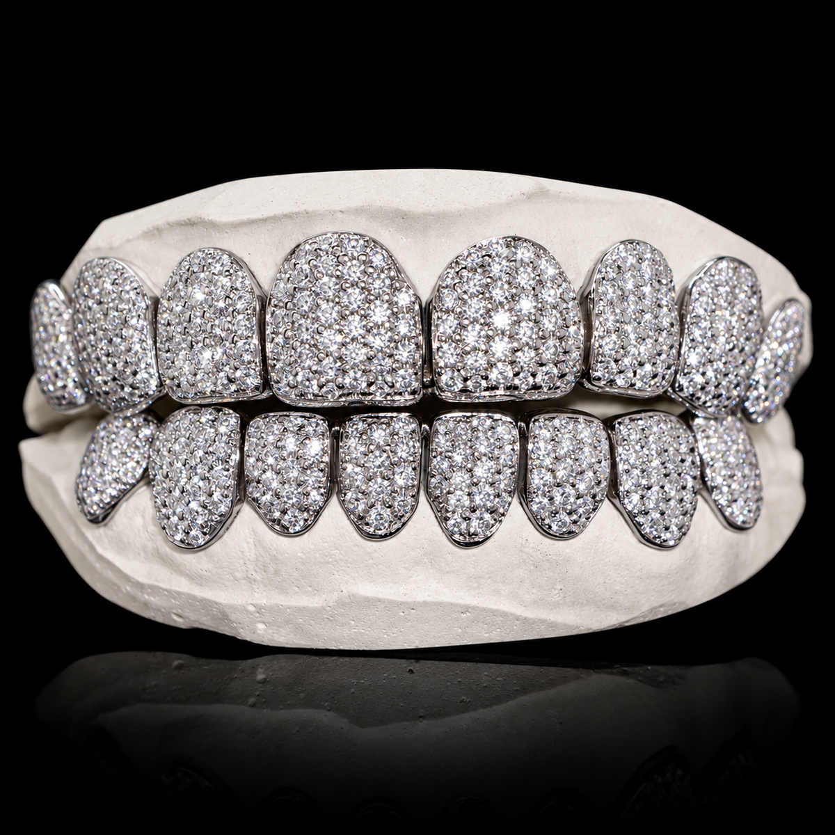 Iced VVS Moissanite Grillz (Zig Zag Setting)